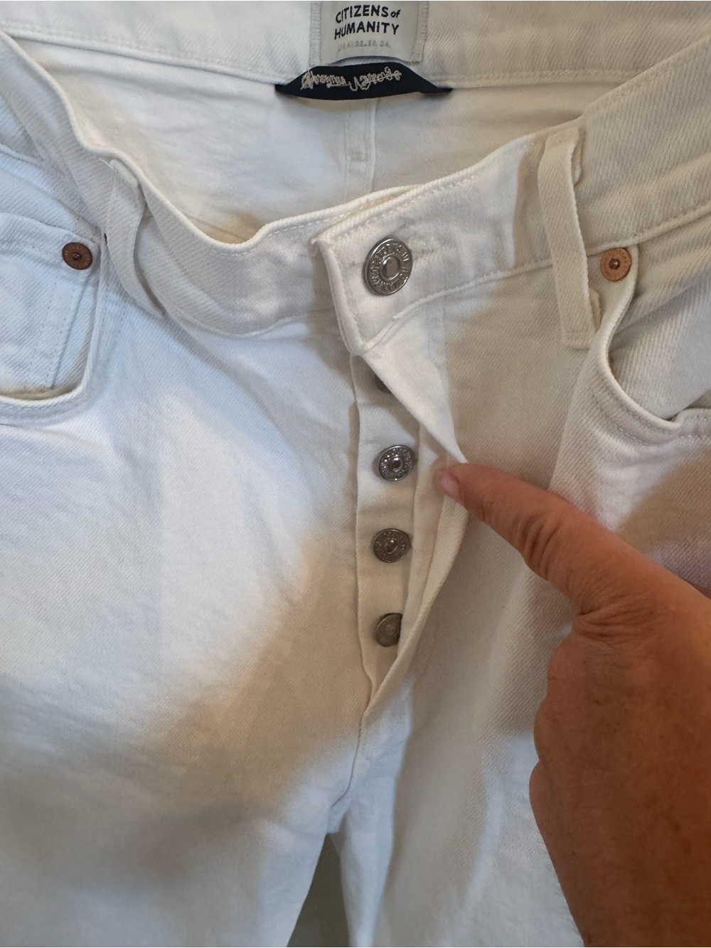 Citizens of Humanity Premium Vintage Size 30 White Raw Hem Crop Jeans